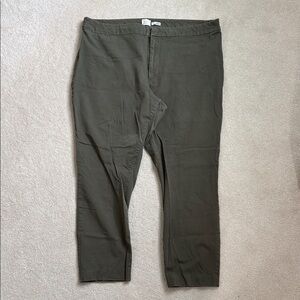 a new day Women's Olive Stretchy Cropped Pants